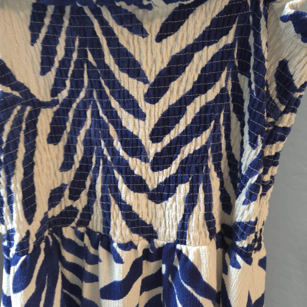 Smocked-bodice Dress Blue/White Patterned Size L H&M - Picture 4 of 7
